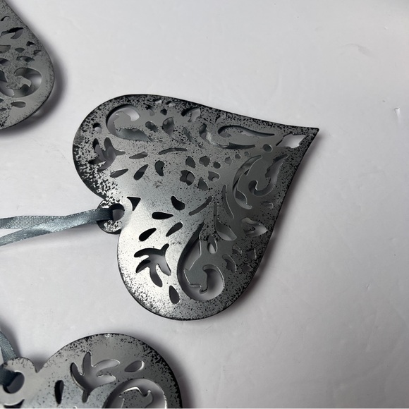 Set of 5 Metal Silver Colored Decorative Heart Ornaments - Picture 10 of 12
